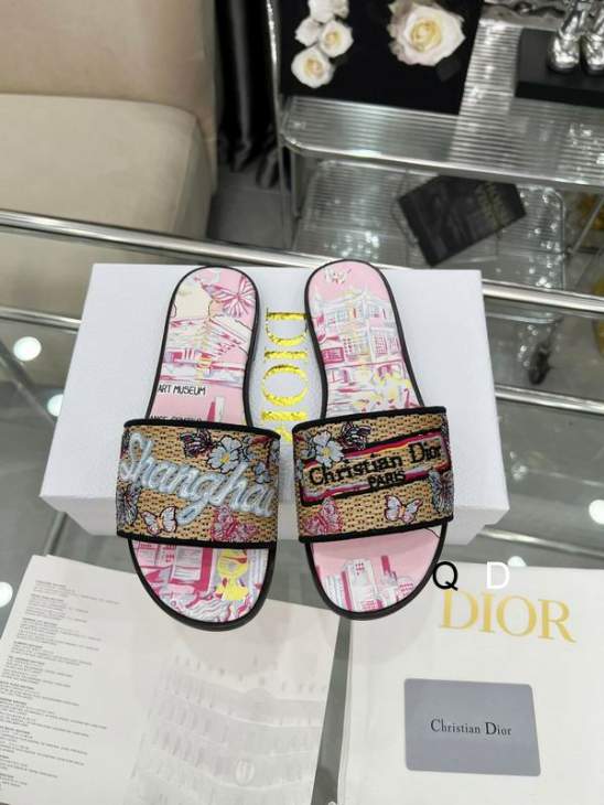 Picture of Dior Slippers _SKUDiorsz35-40GDT08032994